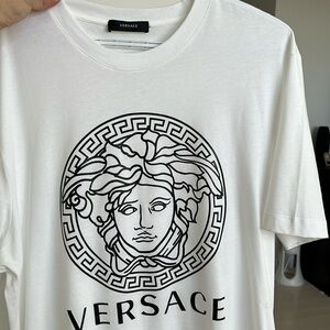 Versace T Shirt
